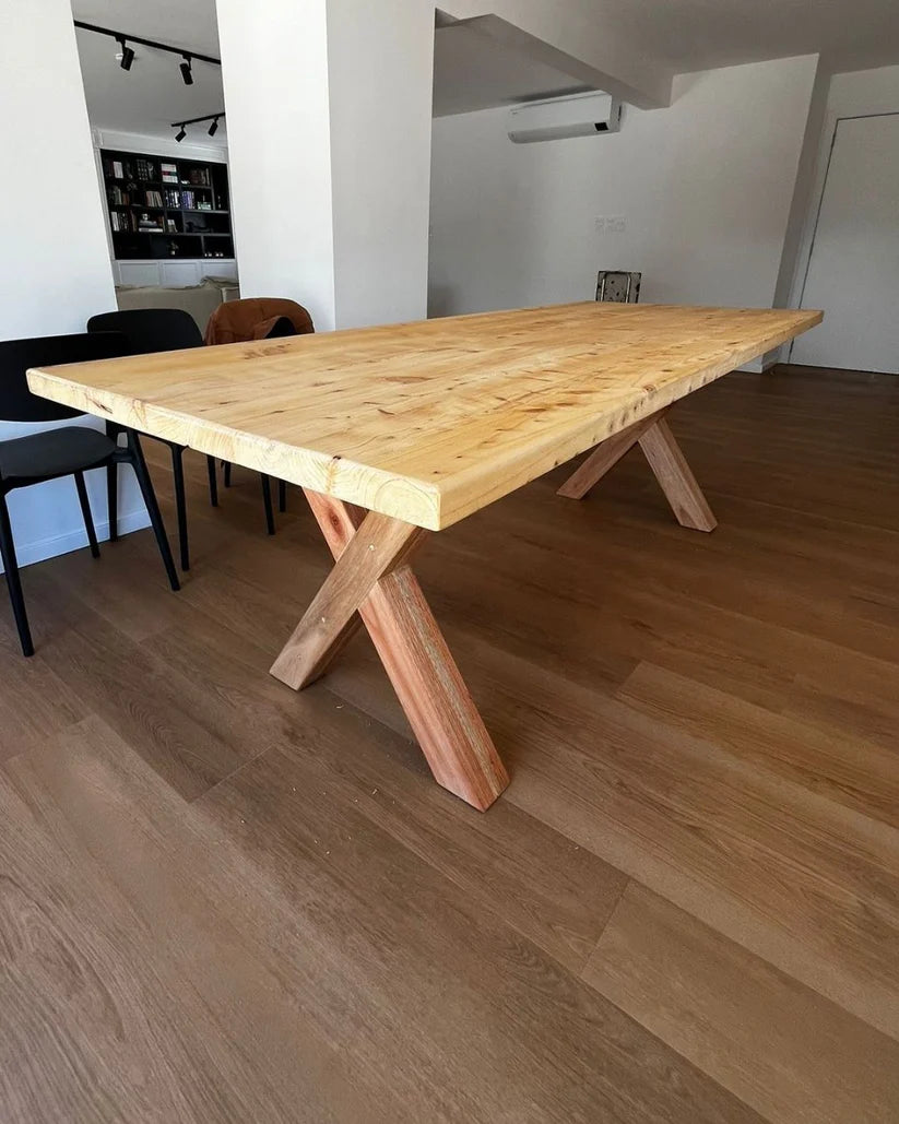 Mesa de Comedor Cruz | Madera Maciza